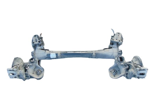 86413513158 01 - Балка задней подвески, задний мост, peugeot 208 ii 2019->