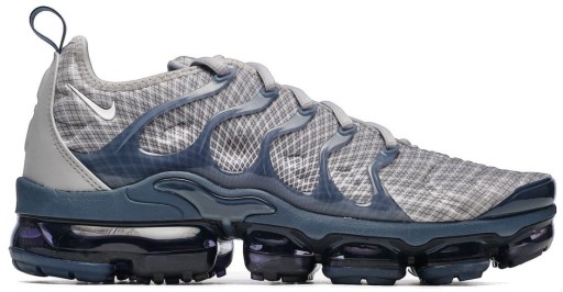 Кросівки Nike AIR VAPORMAX PLUS 42 розмір
