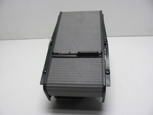 Mercedes R129 SL Вещевой отсек на катках в центральном туннеле