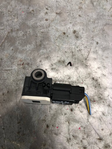 Crashsensor Drucksensor FORD MONDEO MK4 LIFT AM5T-14B342-AA