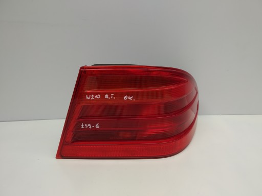 95+ Mercedes W210 sedan light wklad rear part right before lift originál