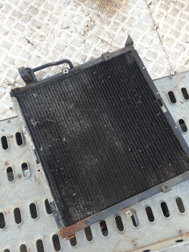 8368860 - BMW E36 радіатор охолодження