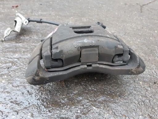 AUDI A8 D3 3.0 TDI caliper brake right front