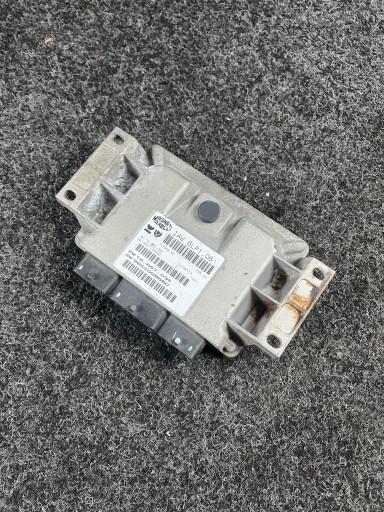 Компьютерный контроллер двигателя citroen c8 iaw6lp106 9652098680