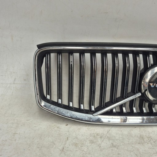 VOLVO XC60 II 2 LIFT 21-> grill grille radiator