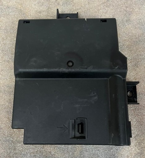 Распределитель мощности audi 4n0937513a