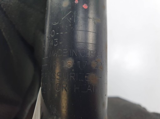 Stoßdämpfer links heck 41800-54PA0 SUZUKI SX4 II