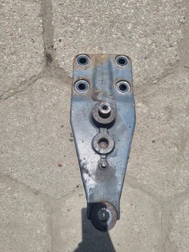 5 - Монтажна підвіска, права опора пружини, привід кабіни daf 75 85 cf