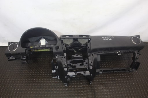 ПРИБОРНАЯ ПАНЕЛЬ MAZDA 6 II