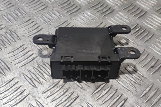 Модуль pdc maserati quattroporte vi 670039913 3.0л бензин 2018 г.