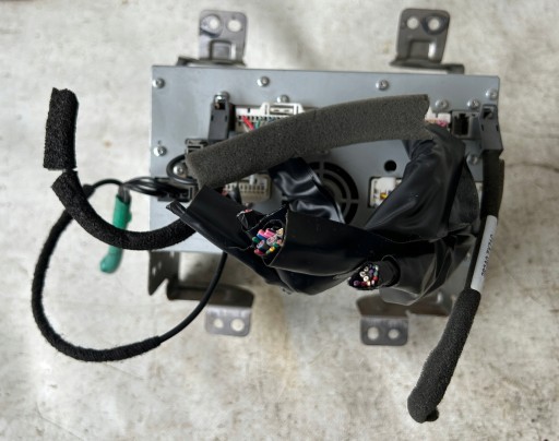 RADIO fabbrica NISSAN MAXIMA A35 09- 25915-ZX72C