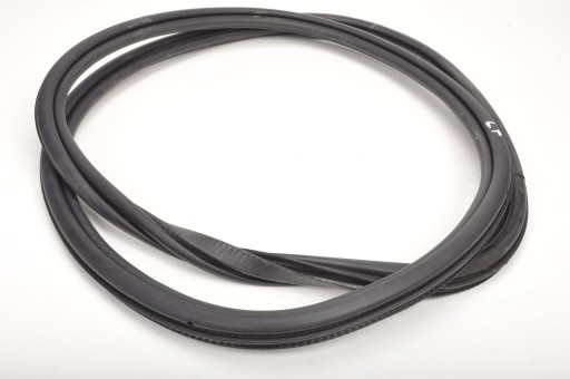 Volvo S60 III ущільнення дверей лівий задній 2020