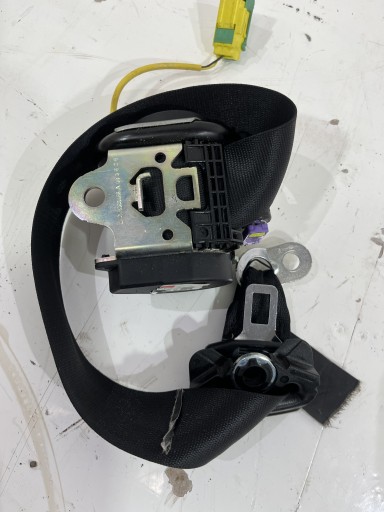 |0000000000000 - ЗАДНІЙ ЛІВИЙ РЕМІНЬ VW TOUAREG 7L 7L5857805