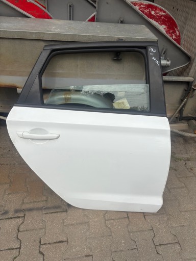 Hyundai i30 iii 3 універсал правая задня двері kpl perfect код pyw