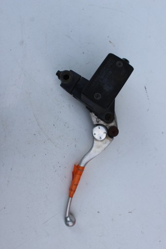 BANDIT 600 GSF 00-04 ГЛАВНЫЙ ТОРМОЗНОЙ ЦИЛИНДР ПЕРЕДНИЙ ПРАВЫЙ