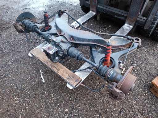 1163510401 - Балка підвіски задні сани диф мерседес sl 107