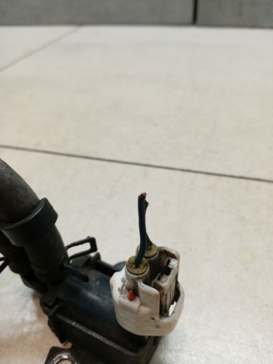 Vanne à vide DAIHATSU CUORE VI