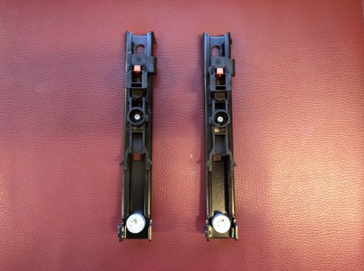 9681027880 - PEUGEOT 208 І 2008 СЛАЙДЕР РЕГУЛЮВАННЯ ВИСОТИ РЕМЕНЯ