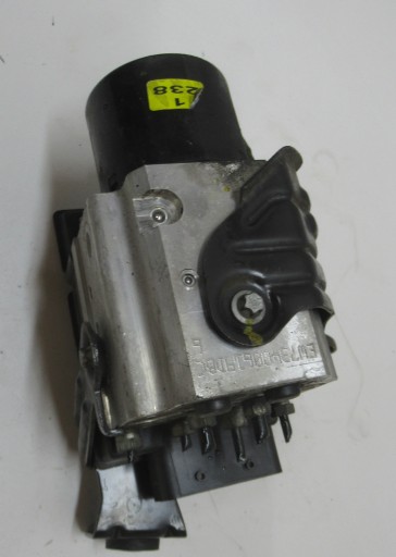 SIGNUM 3.0 CDTI pumpa ABS 12773676