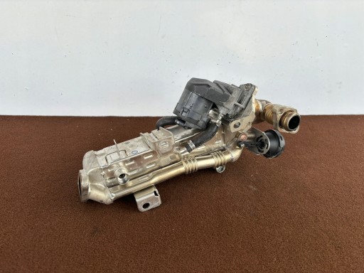 Abgaskuehler AGR AGR-Ventil BMW F20 F30 F25 F15 F10 F21 8476993 K140/JR041