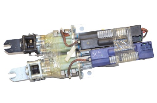 VWI ПРИВОД ЗАСЛОНКИ 3C9827384C 3C9827383C