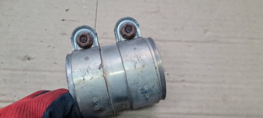 A5 8W OBEJMA RURY TLUMIKA des Auspuffs ZLACZE 8W0253141A A4 B9 8W Q5 80A