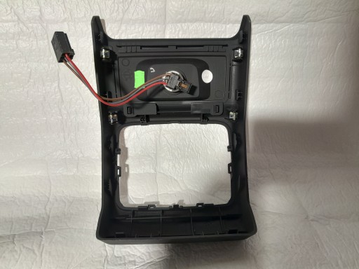 AUDI A4 B9 frame cover TUNELU 8W0864376