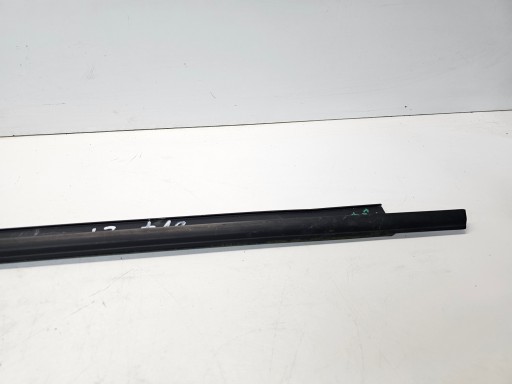 moulding MAT windows left rear part AUDI A3 8V 5-door 8V4839477
