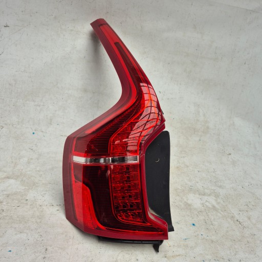 VOLVO XC90 II 14- light left rear part rear 31655915