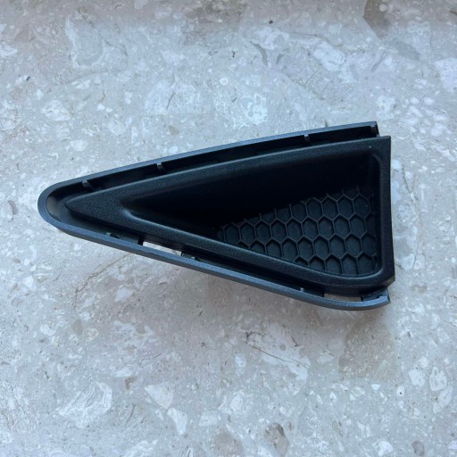 FORD MUSTANG VI LIFT grid of a bumper right front JR3B-17B969-BAW