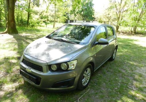 Chevrolet Aveo T250 Sedan 1.4 DOHC 101KM 2011