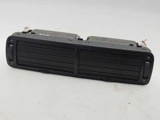 VW Passat B5 lift FL srednja rešetka rešetka ventilacije kratki srednje 3B0819728D