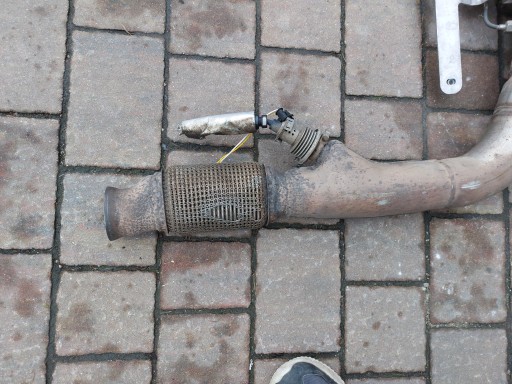 MERCEDES E KLASA W212 3.0 CDI 15r catalyst TLUMIK A2124909814