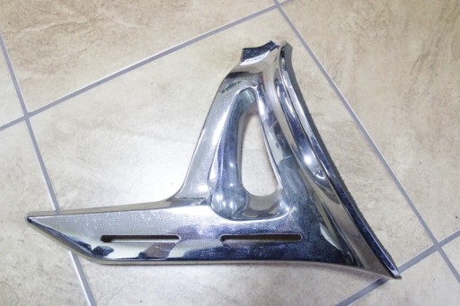 Honda Goldwing GL1800 треугольник 1762 левый хром