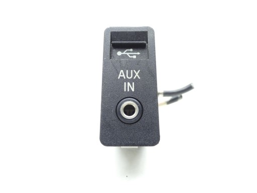 PORT USB Adattatore WEJSCIE AUX IN BMW Z4 E89 08R- 9138402