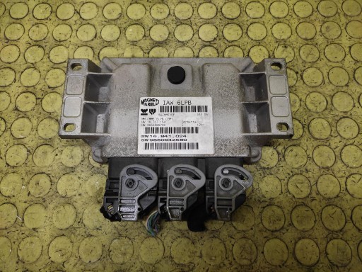 PEUGEOT 407 2.0 control unit of the engine 9660942580