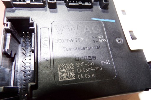 Мотор склопідйомника передньої правої двері vw jetta mk6 (162, 163) 561959702c