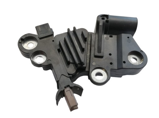 1986AE0046 1986AE0046 - Ориг. регулятор генератора bosch ford volvo