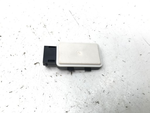 Volvo ex30 2024 ev модуль драйвер антена підсилювач 80017173 p66081640