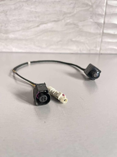 3 - Сиденье с камерой заднего вида leon iii estate 3q0980121aa 20r