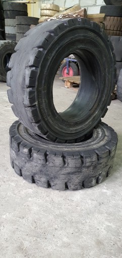 A1g6iihh - Шина цельнолитая 28х9-15 8.15-15 Solideal для вилочного погрузчика