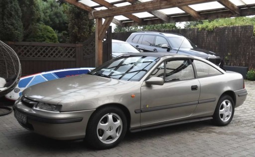 Opel Calibra 2.0 i 8V 115KM 1996