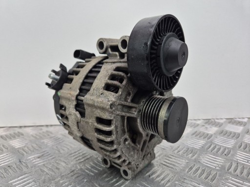 BMW X3 E83 25i N52 generátor 7550968 N52B25