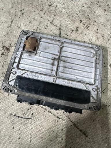 Unité de contrôle Moteur VOLKSWAGEN VW GOLF IV 1.6B 06A906019AK