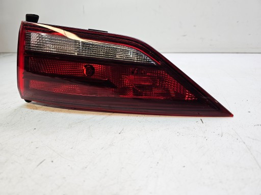 lámpa jobb hátsó csomagtérajtóba AUDI A3 8V szedán 8V5945094G