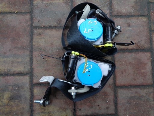 ПЕРЕДНИЙ ПРАВЫЙ РЕМЕНЬ БЕЗОПАСНОСТИ MAZDA 6 GJ