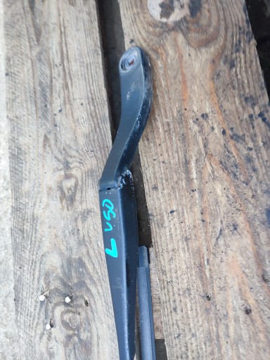 Braccio tergicristallo sinistro VOLVO S40 II V50 30699997