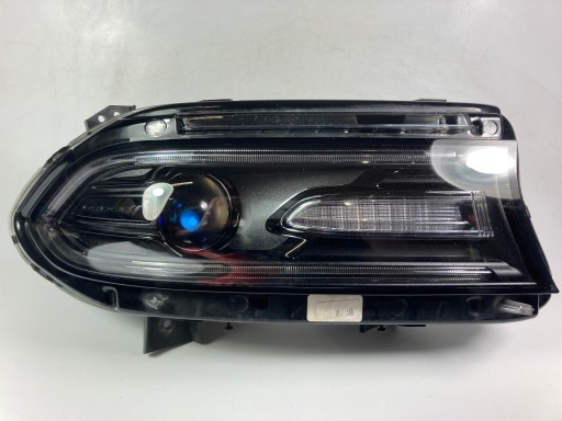 Dodge Charger 2017 reflektor light front right front