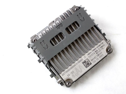 Радар с гибридной камерой toyota yaris iv 1.5 8646c-0w040