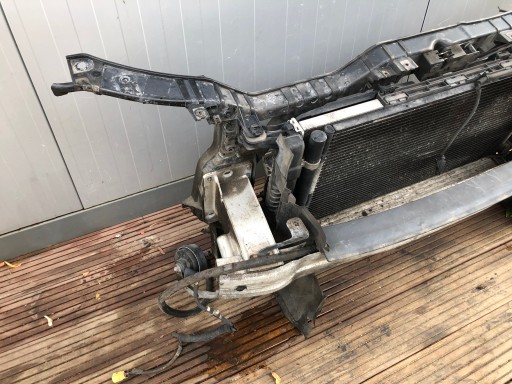 AUDI A4 B8 2.0 TDI MAN complete front body wall sider